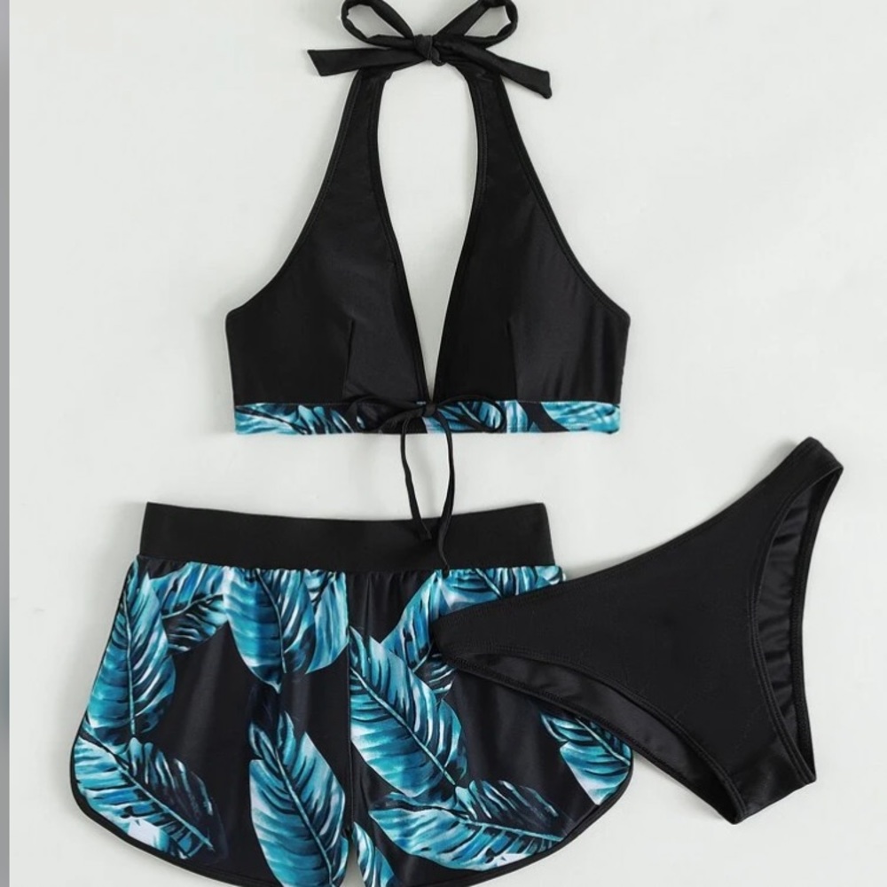 ❗️SOLD ❗️High-Cut Swimsuit